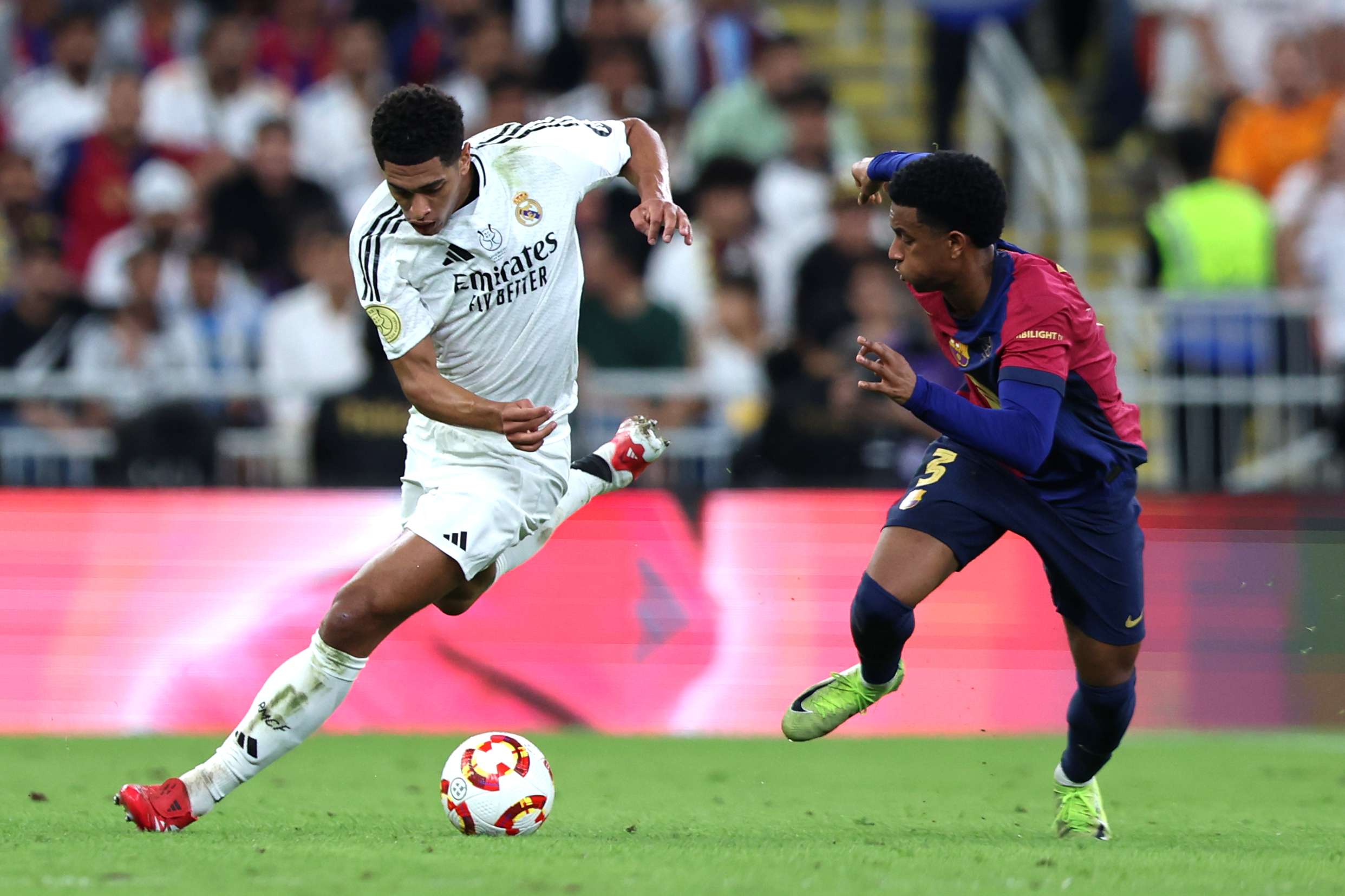 442對曼城最糟糕引援：曼加拉居首！本傑明門迪、羅比尼奧受關註！.